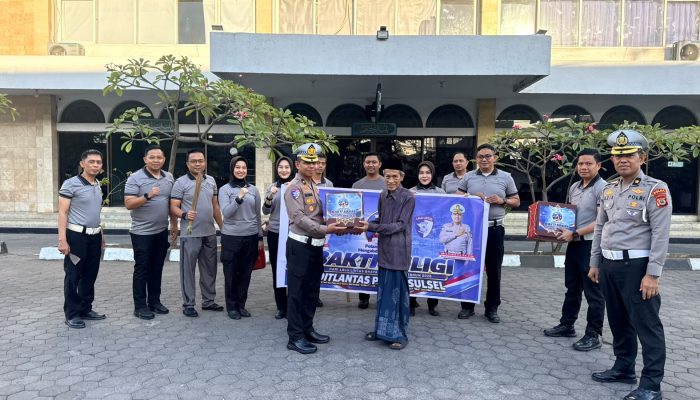 Ditlantas Polda Sulsel Tegaskan Pelayanan Polri Tak Hanya di Ruang Pelayanan, Komitmen Transparansi Terus Diperkuat