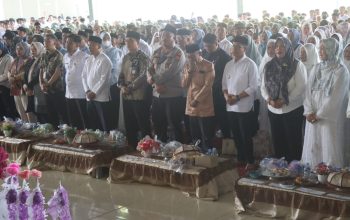 Kapolres Soppeng Hadiri Maulid di Universitas Lamappapoleonro, Pererat Silaturahmi dengan Civitas Akademika