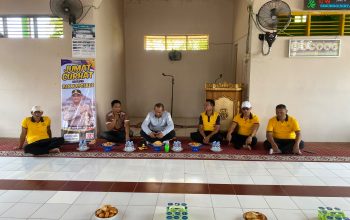 Jumat Curhat Polres Soppeng, Kapolres Buka Ruang Dialog Bersama Masyarakat di Desa Parenring