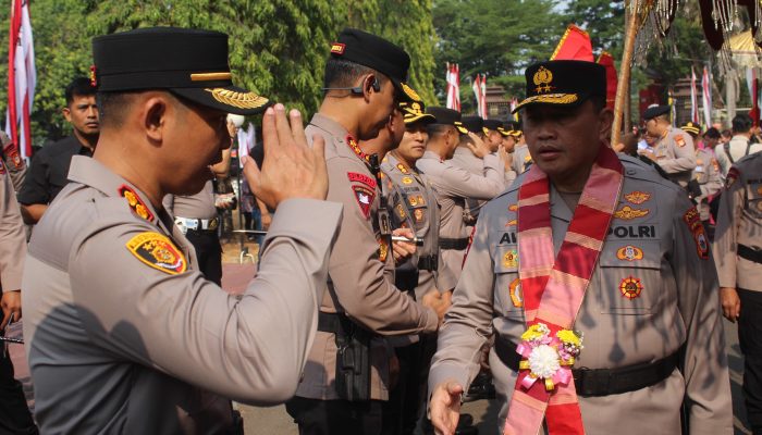 Kapolres Tana Toraja Hadiri Upacara Serah Terima Pataka Pallawa Lipu, Simbol Pergantian Pimpinan