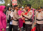 Kapolres Bone Hadiri Penyambutan Kapolda Sulsel dan Pelepasan Irjen Pol Djuhandani