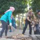 Sinergi Polres Parepare dan Pemkot Parepare Wujudkan Pantai Bersih Lewat Aksi Green Policing