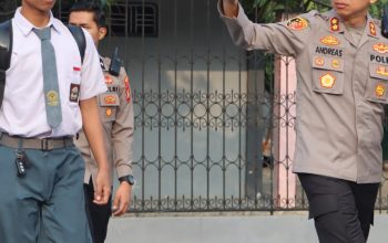 Kapolres Luwu Jadi Pembina Upacara di SMA Negeri 1 Luwu, Ajak Pelajar Jauhi Narkoba