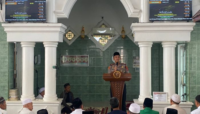 Safari Jumat, Kapolres Bone Sampaikan Pesan Kamtibmas dan Laksanakan Green Policing