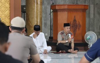 Jumat Keliling di Masjid Agung Belopa, Polres Luwu Serap Aspirasi dan Tindak Lanjuti Keluhan Jamaah
